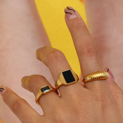 Minimalistisches Geometrischer Ring