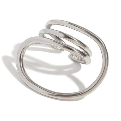 Geometrischer vergoldeter Ring