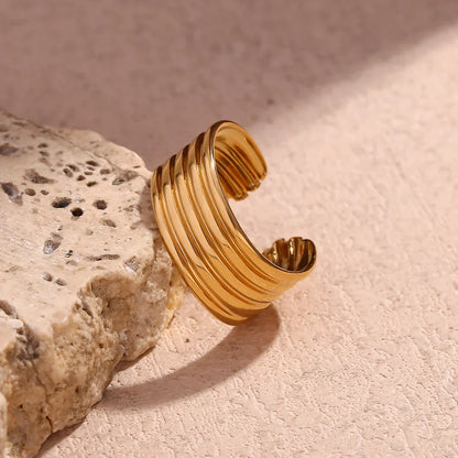 Ring Eleganz und Langlebigkeit